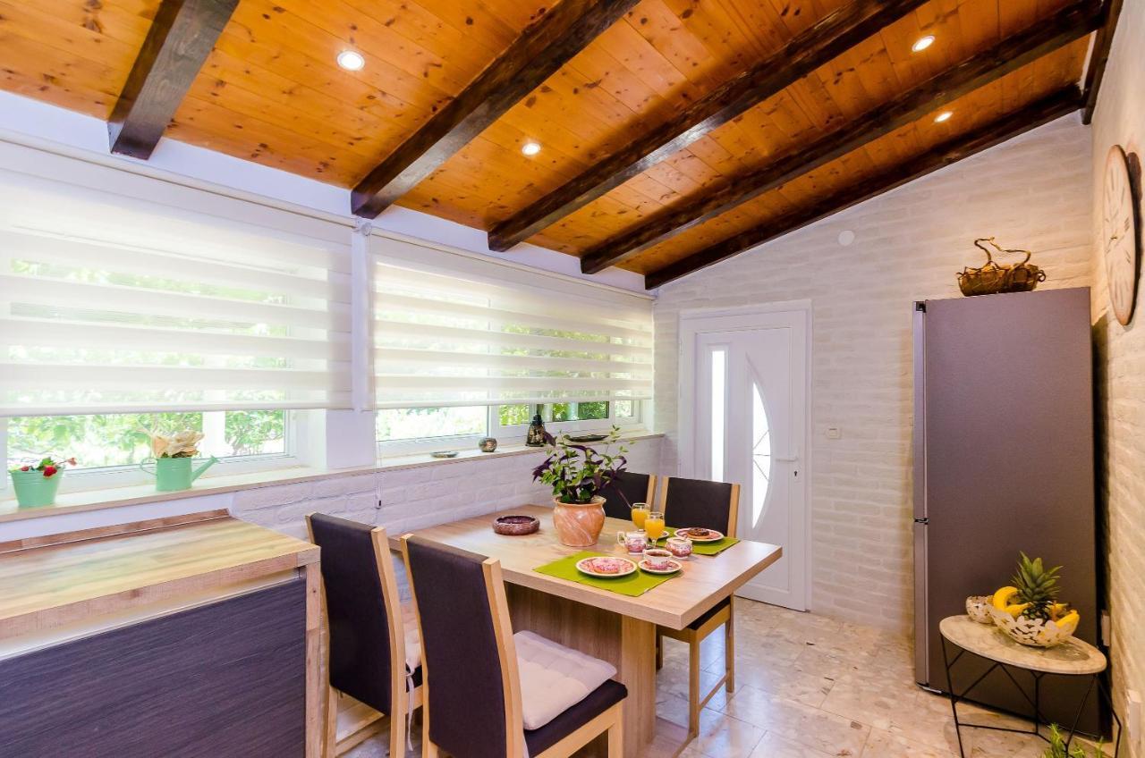 Camelia Luxury Apartments Dubrovnik Exterior photo